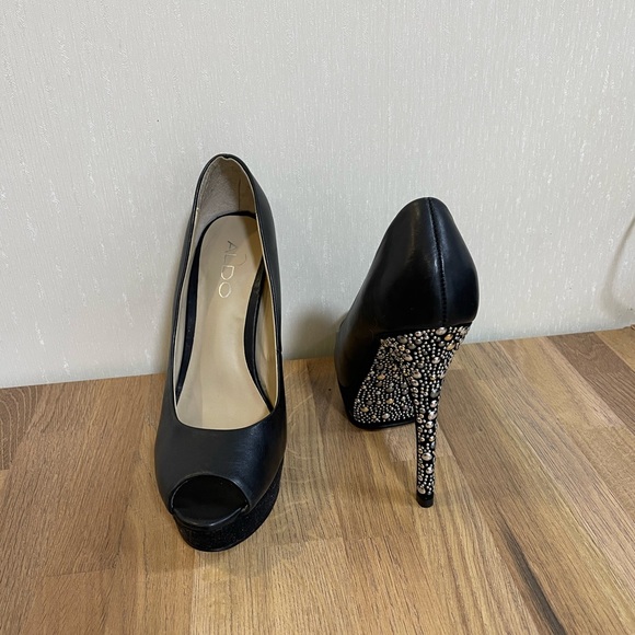 Aldo open toe platform/heels - Picture 2 of 2